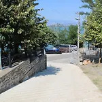Homebythelake-shiroke