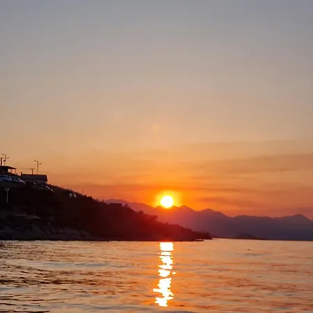 Homebythelake-shiroke Prázdninový dům Široka