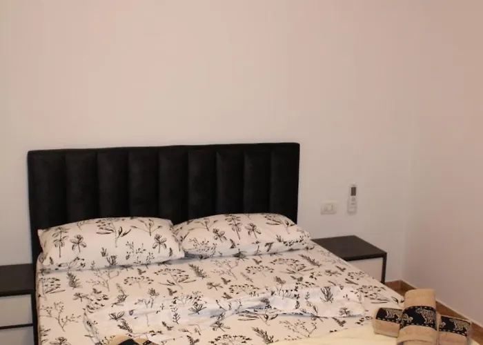 Homebythelake-shiroke Hébergement de vacances