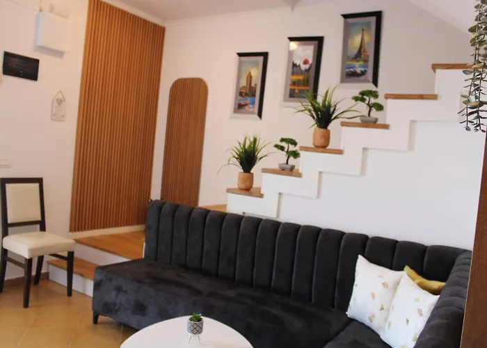 Homebythelake-shiroke *